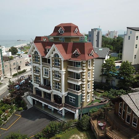 Pension Badawa 江陵市 エクステリア 写真